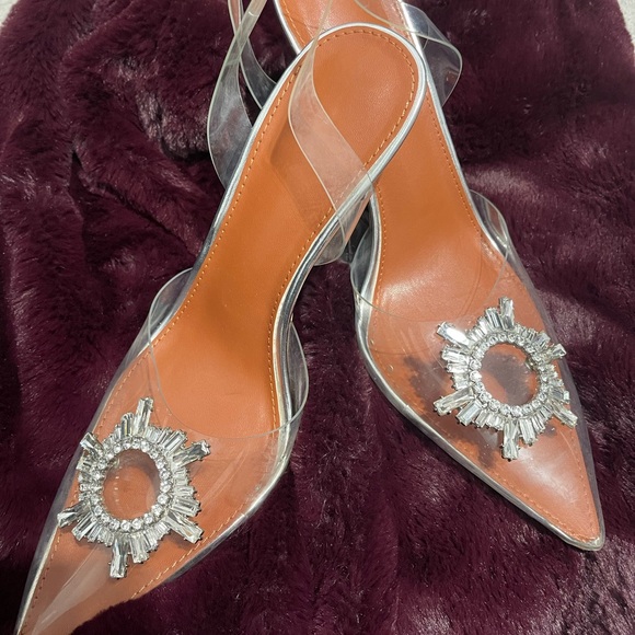 Elegant Clear Women's Shoes with Crystal Embellishment - Picture 4 of 4